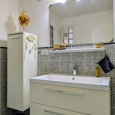 Apartment Borgo San Vitale - Centro
